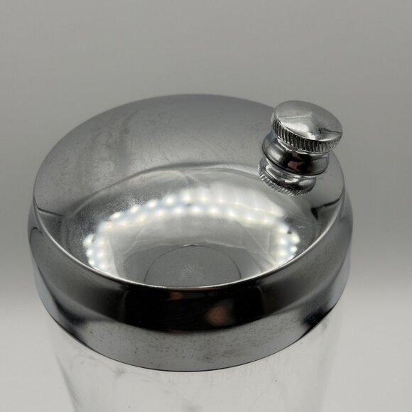 Vintage Mid Century Modern Etched Glass Cocktail Shaker Chrome Lid 10.5” MCM - Picture 8 of 16